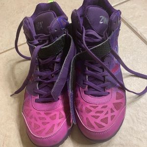 Zumba high top